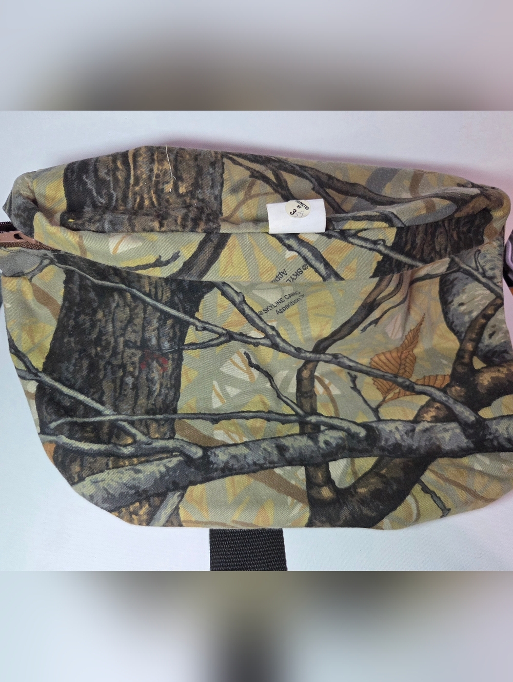 Ideal Men's Skyline Apparition Green Camouflage Zippable Hunting Waist Bag